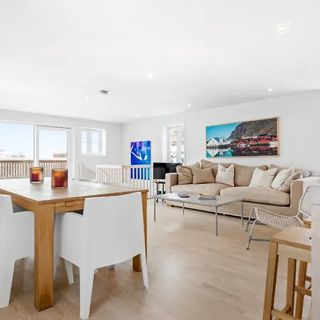 Spacious And Modern Fisherman's Stamsund