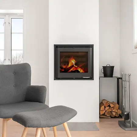 Spacious And Modern Fisherman's Apartment Stamsund