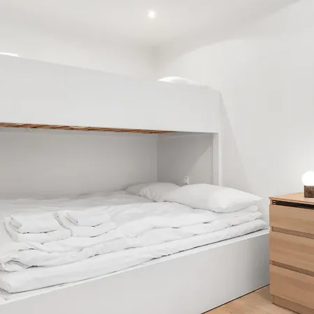 Apartment Spacious And Modern Fisherman's Stamsund