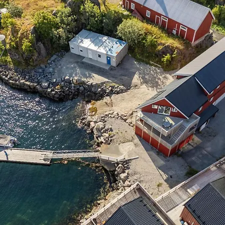 Spacious And Modern Fisherman's Stamsund