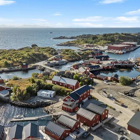 Spacious And Modern Fisherman's Apartment Stamsund
