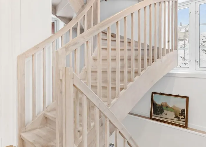 Spacious And Modern Fisherman's Apartment Stamsund