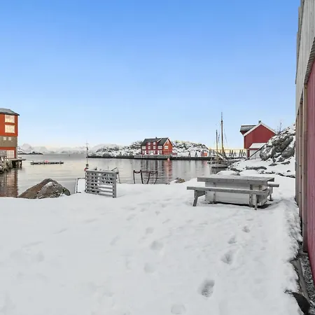 Spacious And Modern Fisherman's *