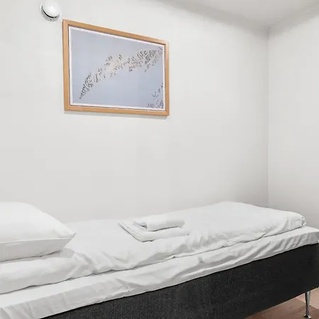 Spacious And Modern Fisherman's *